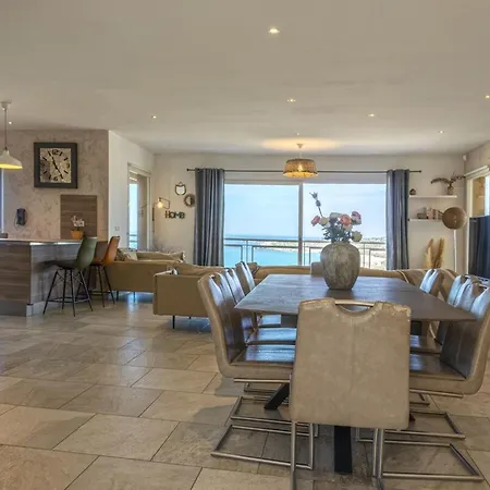 فيلة Carlisa الجاجولا