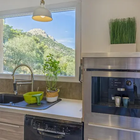 Carlisa Algajola (Corsica)