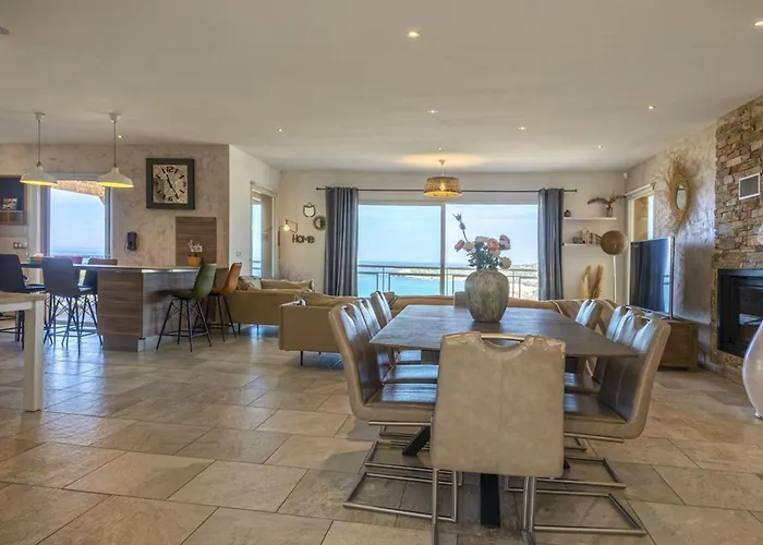 Vila Carlisa Algajola (Corsica)