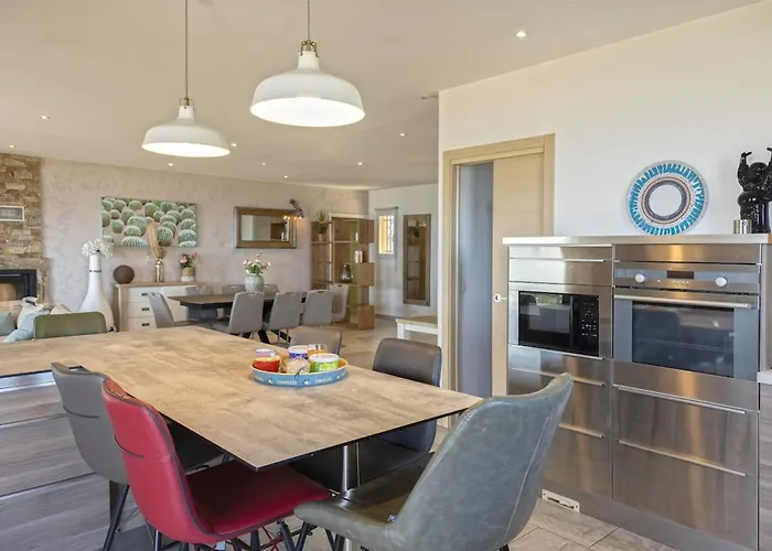 Carlisa Algajola (Corsica)